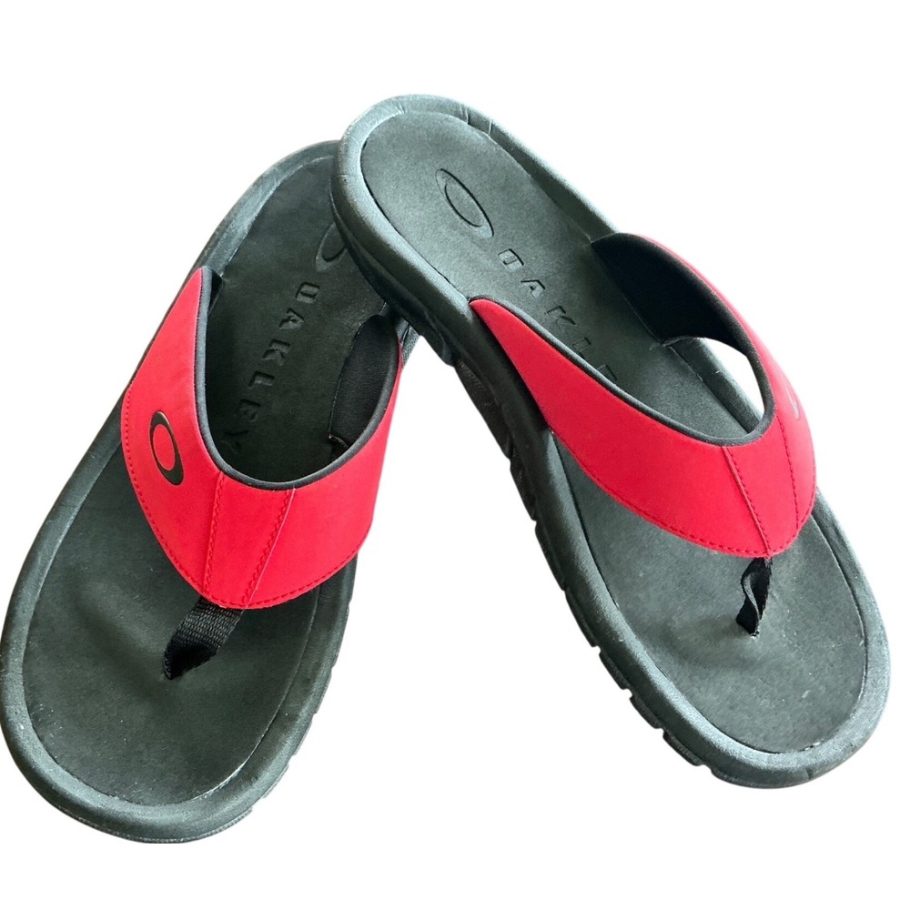 Oakley Flip Flop Sandals Red Black Logo Men Size 11 Sport Beach Slide 15030-455